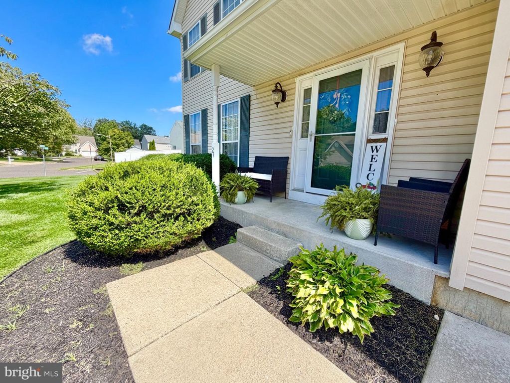 24 WOODYFIELD LN, DELRAN, NJ 08075 — photo 4