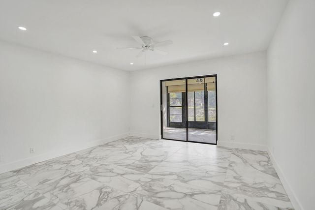6128 KINGS GATE Circle B, Delray Beach, FL 33484