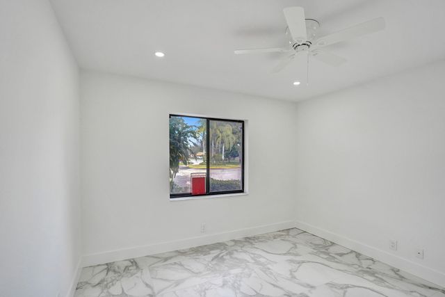 6128 KINGS GATE Circle B, Delray Beach, FL 33484