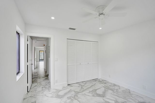 6128 KINGS GATE Circle B, Delray Beach, FL 33484
