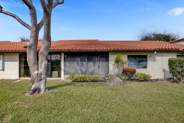 6128 KINGS GATE Circle B, Delray Beach, FL 33484