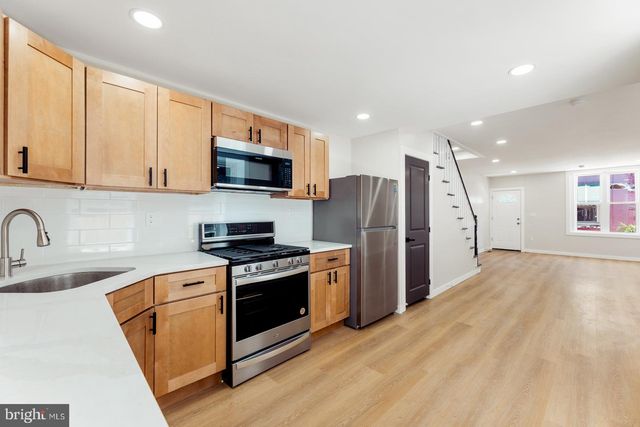 1736 N LECOUNT ST, Philadelphia, PA 19121