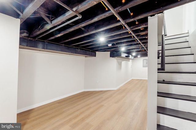 1736 N LECOUNT ST, Philadelphia, PA 19121