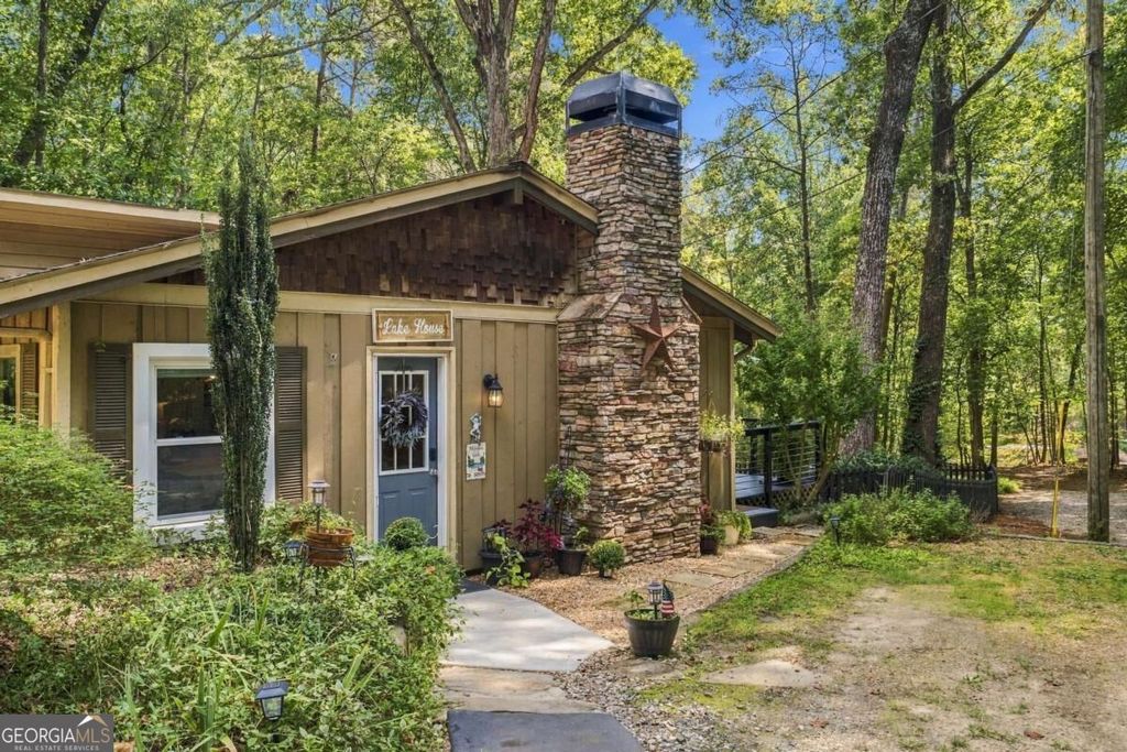 5945 Virginia Drive, Cumming, GA 30041 — exterior