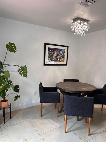 747 SW 6th St, Hallandale Beach, FL 33009