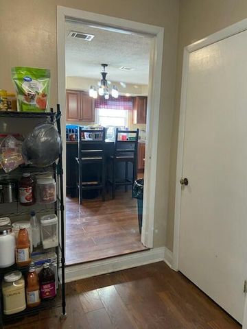 979 Walnut Grove School Road, Waynesburg, KY 40489