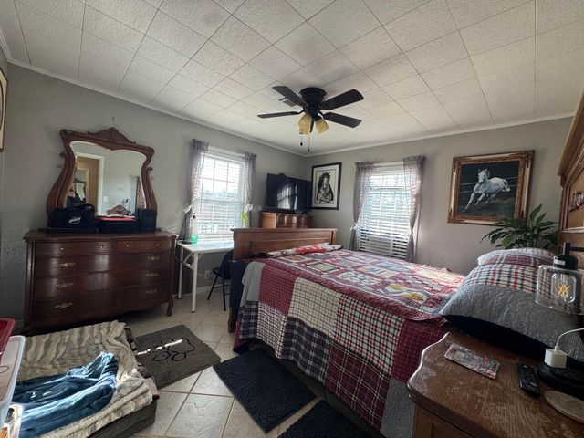 979 Walnut Grove School Road, Waynesburg, KY 40489