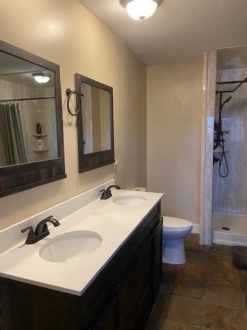 979 Walnut Grove School Road, Waynesburg, KY 40489