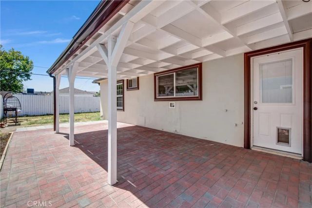 8139 Jellico Avenue, Northridge, CA 91325