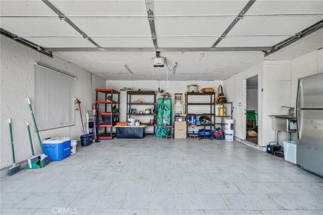8139 Jellico Avenue, Northridge, CA 91325