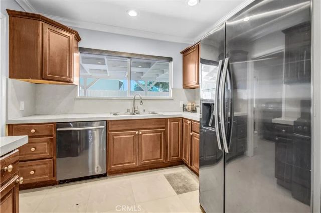 8139 Jellico Avenue, Northridge, CA 91325