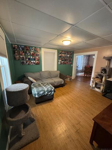 29 Summer Street, Manchester, CT 06040