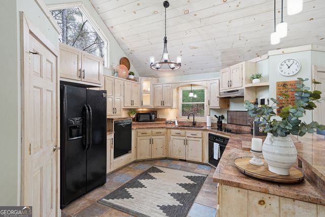 188 The Forest Road, Blue Ridge, GA 30513