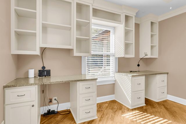 6911 Buckhorn Road, Ravenel, SC 29470