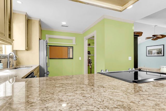 6911 Buckhorn Road, Ravenel, SC 29470