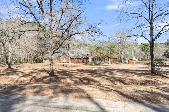 6911 Buckhorn Road, Ravenel, SC 29470