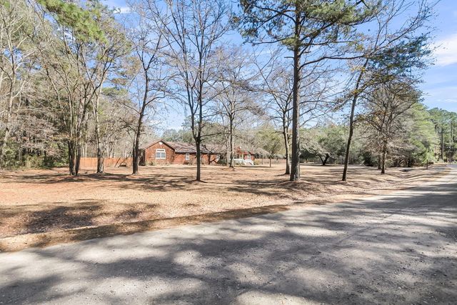 6911 Buckhorn Road, Ravenel, SC 29470