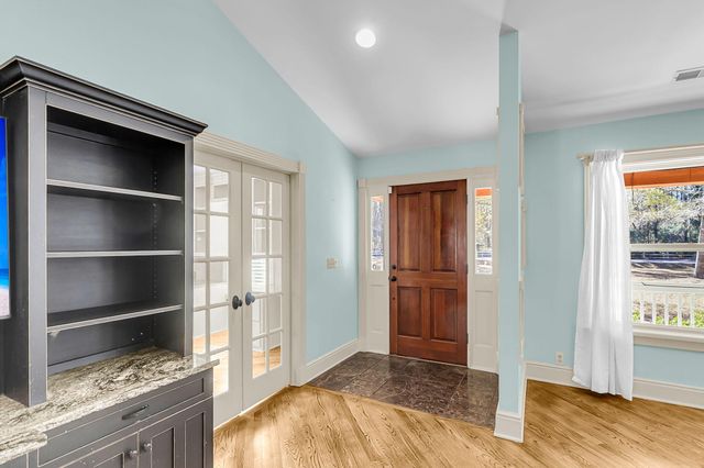 6911 Buckhorn Road, Ravenel, SC 29470