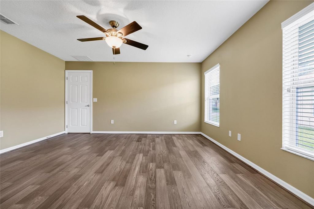 Image 20 of property listing at 13812 CEPHEUS DRIVE, Orlando, FL 32828