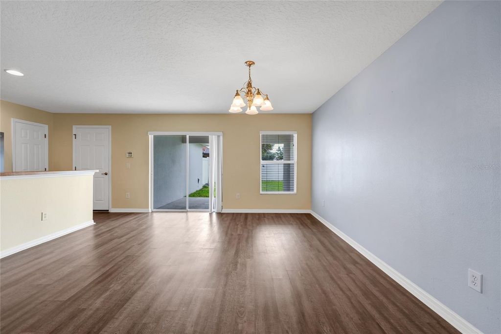 Image 8 of property listing at 13812 CEPHEUS DRIVE, Orlando, FL 32828