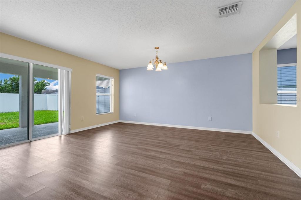 Image 10 of property listing at 13812 CEPHEUS DRIVE, Orlando, FL 32828