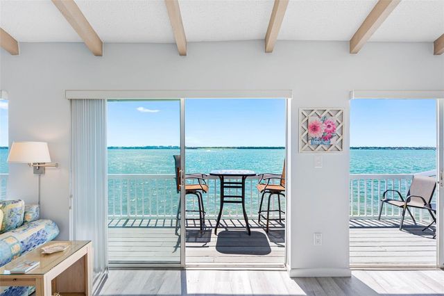 1401 GULF BOULEVARD 212, Clearwater Beach, FL 33767