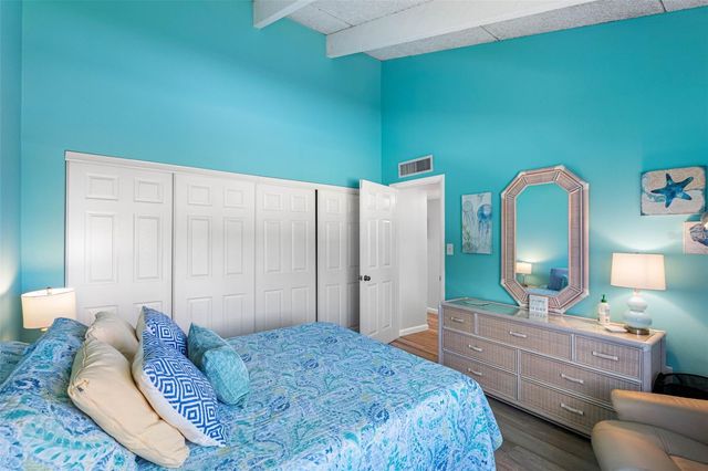 1401 GULF BOULEVARD 212, Clearwater Beach, FL 33767