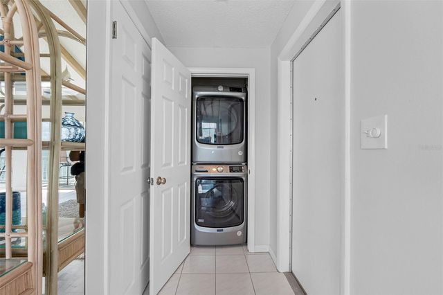 1401 GULF BOULEVARD 212, Clearwater Beach, FL 33767