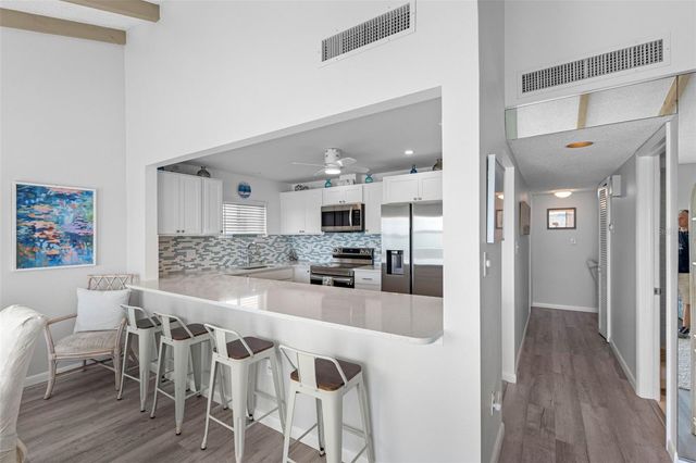1401 GULF BOULEVARD 212, Clearwater Beach, FL 33767