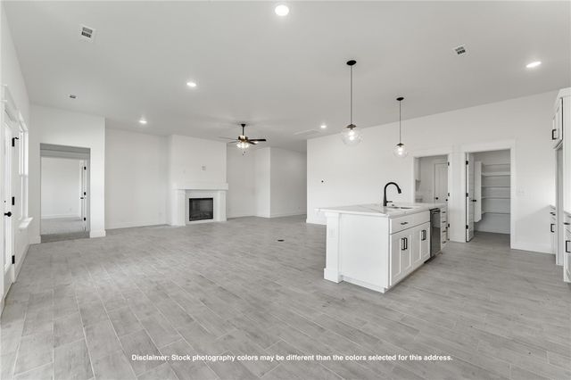 2530 Quince Court, Centerton, AR 72712