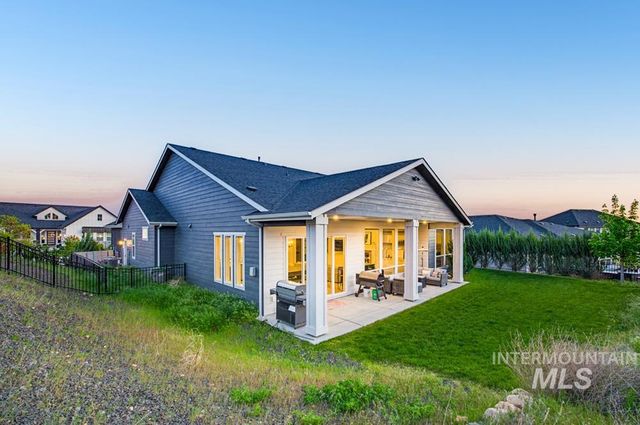 6004 E Hootowl Dr, Boise, ID 83716