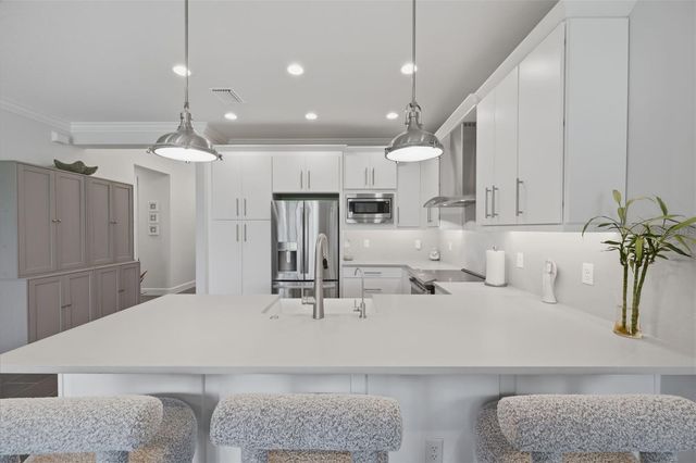 3101 MALTA AVENUE, Wesley Chapel, FL 33543