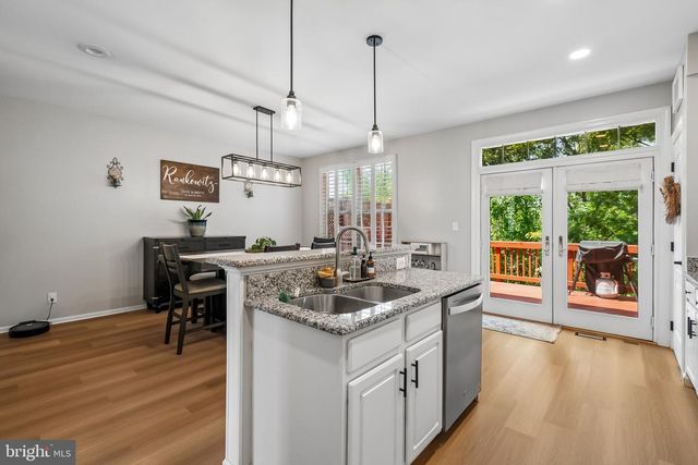 13368 COLCHESTER FERRY PL, Woodbridge, VA 22191