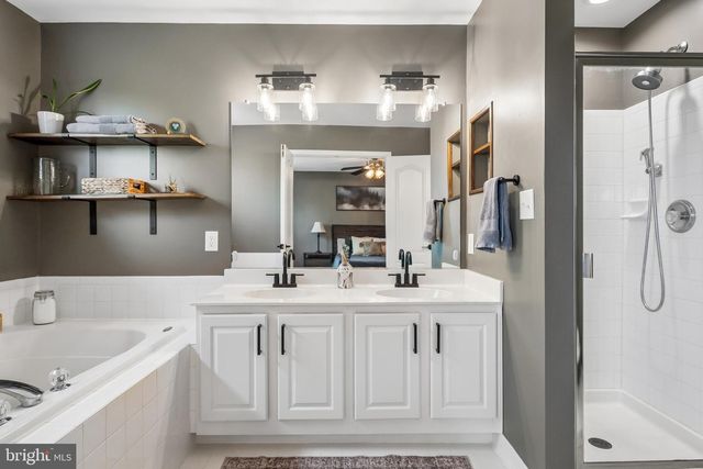 13368 COLCHESTER FERRY PL, Woodbridge, VA 22191