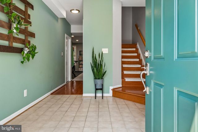 13368 COLCHESTER FERRY PL, Woodbridge, VA 22191