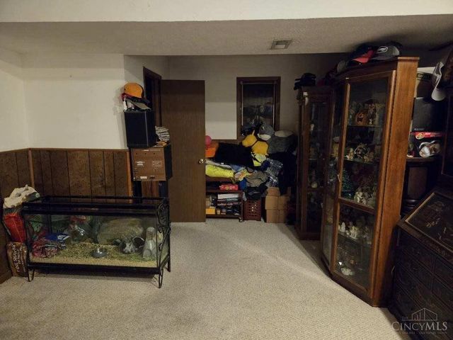 6090 Werk Road, Cincinnati, OH 45248