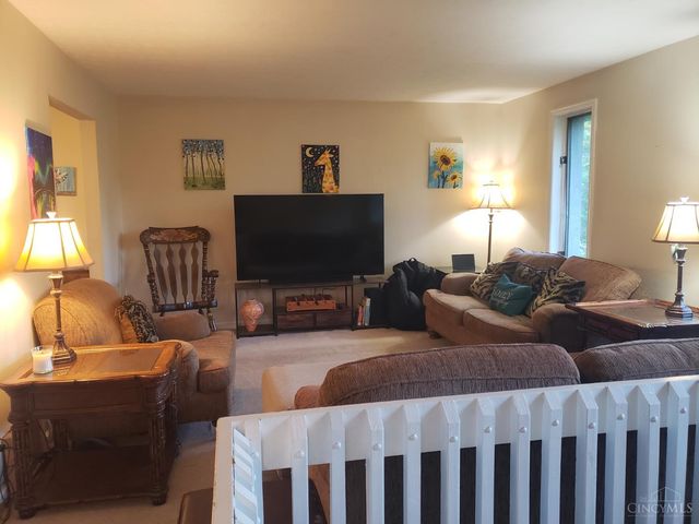6090 Werk Road, Cincinnati, OH 45248