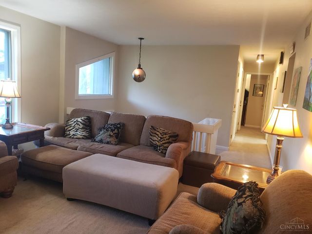 6090 Werk Road, Cincinnati, OH 45248