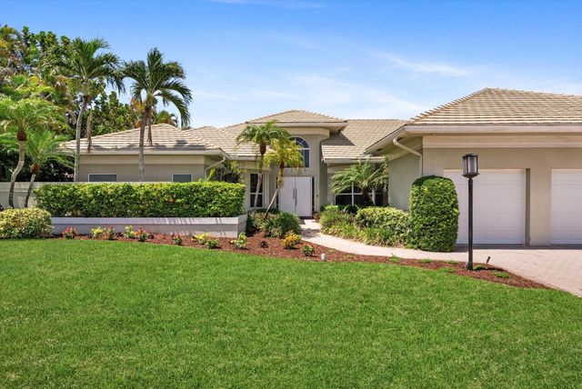 7876 Mandarin Drive, Boca Raton, FL 33433