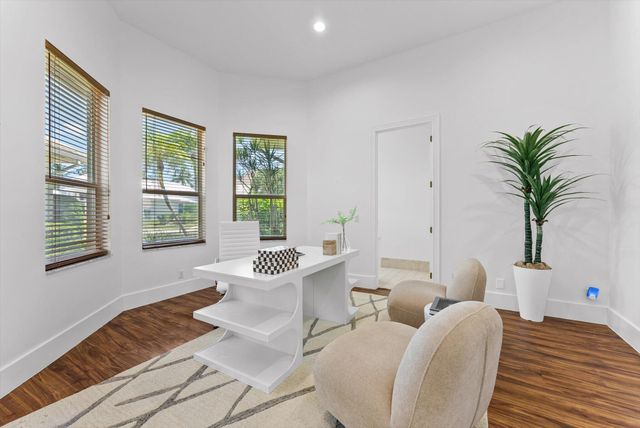 7876 Mandarin Drive, Boca Raton, FL 33433