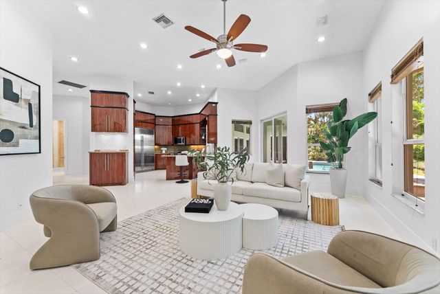 7876 Mandarin Drive, Boca Raton, FL 33433
