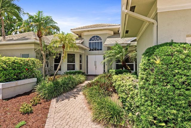 7876 Mandarin Drive, Boca Raton, FL 33433