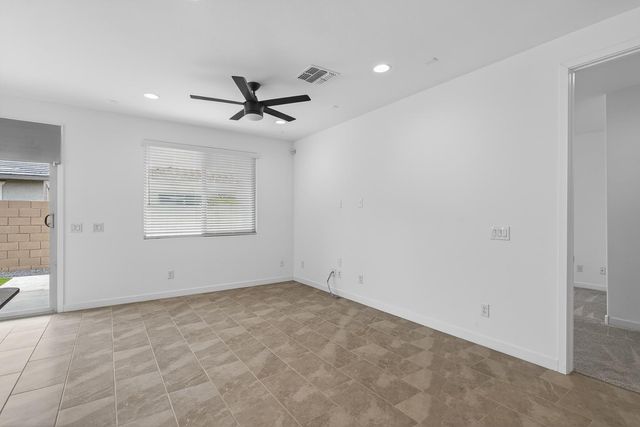 24870 N 171st Lane, Surprise, AZ 85387