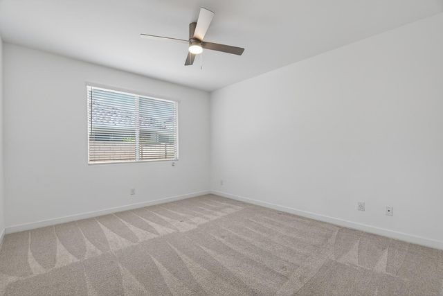 24870 N 171st Lane, Surprise, AZ 85387