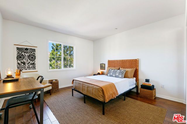 1572 Silver Shadow Drive, Newbury Park (thousand Oaks), CA 91320