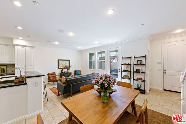 1572 Silver Shadow Drive, Newbury Park (thousand Oaks), CA 91320