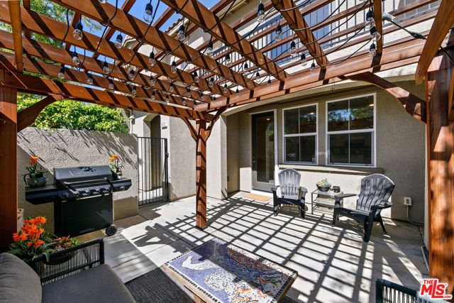 1572 Silver Shadow Drive, Newbury Park (thousand Oaks), CA 91320