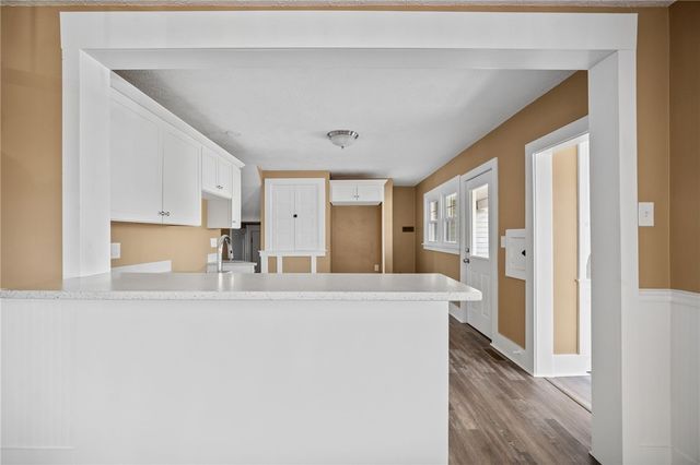 548 N Main St, Masontown, PA 15417