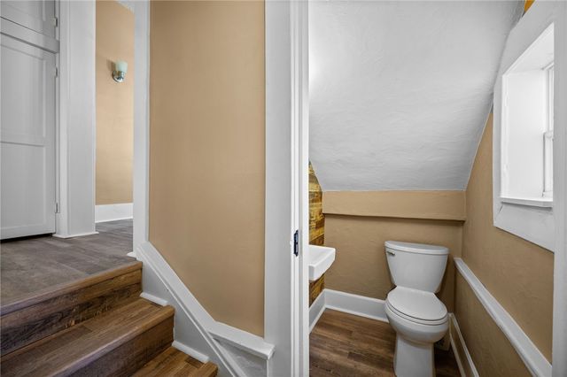 548 N Main St, Masontown, PA 15417