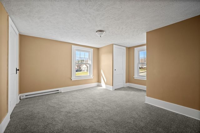 548 N Main St, Masontown, PA 15417